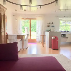 https://apartment-gaensebluemchen-daisy.com-bavaria.com