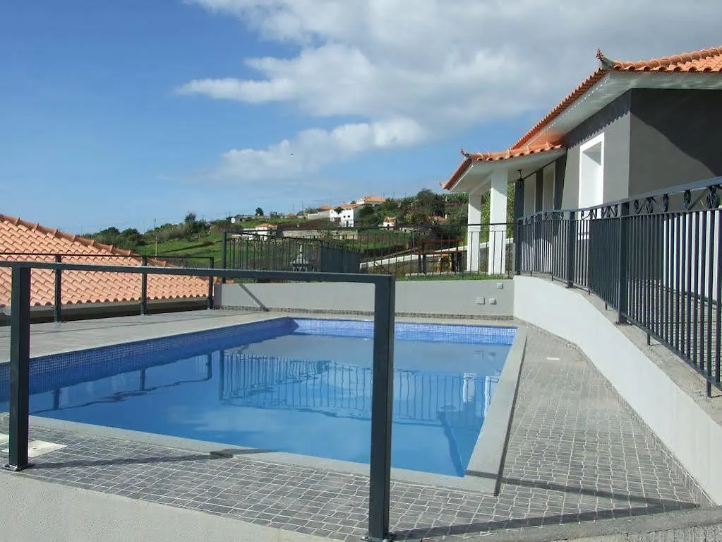 Ferienhaus Paraiso das Flores Estreito Da Calheta