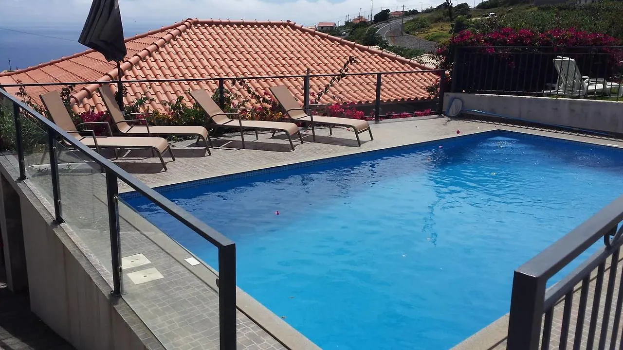 Ferienhaus Paraiso das Flores Estreito Da Calheta